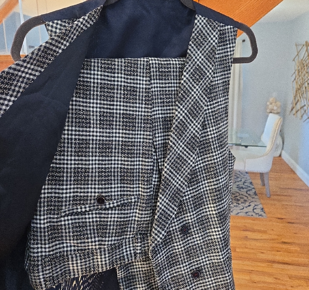 Owen Men's Wear Navy Plaid Suit - Picture 7 of 15